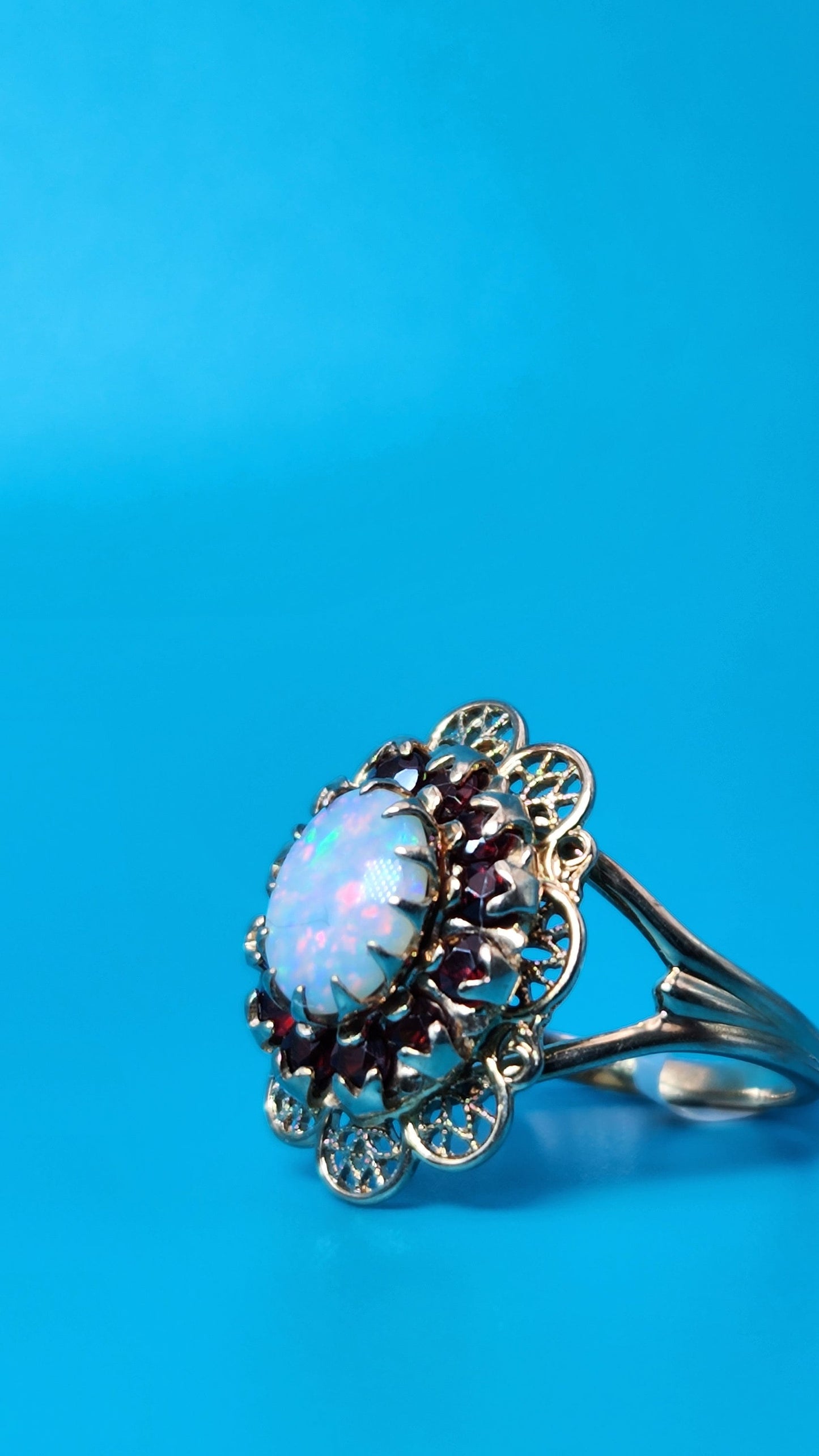 10K Gold Filegree Opal and Garnet Ring